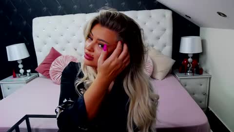 Emma Mavis online show from 10, 12, 2024