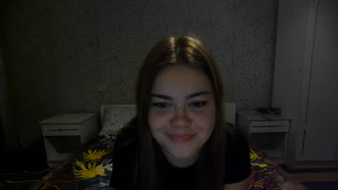 Snapshot of emmarose699 chatting on 25, 7, 2026 EmmaRosse online show from 25, 7, 2026