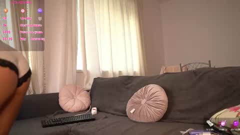 Snapshot of emmaxblanco chatting on 7, 7, 2026 emmaxblanco online show from 7, 7, 2026