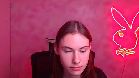 Emmi online show from 20, 2, 2025