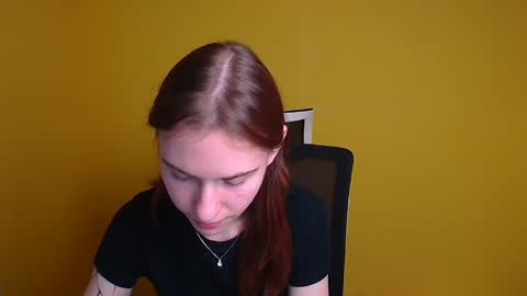 Emmi online show from 24, 2, 2025