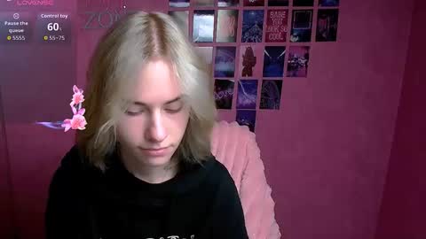 Emmi online show from 19, 10, 2025