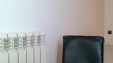 Snapshot of emmie_xxx chatting on 13, 1, 2025 emmie online show from 13, 1, 2025