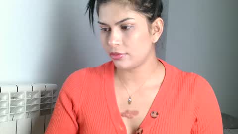 Snapshot of emmie_xxx chatting on 8, 2, 2025 emmie online show from 8, 2, 2025