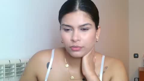 Snapshot of emmie_xxx chatting on 25, 9, 2025 emmie online show from 25, 9, 2025