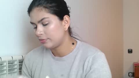 Snapshot of emmie_xxx chatting on 30, 9, 2025 emmie online show from 30, 9, 2025