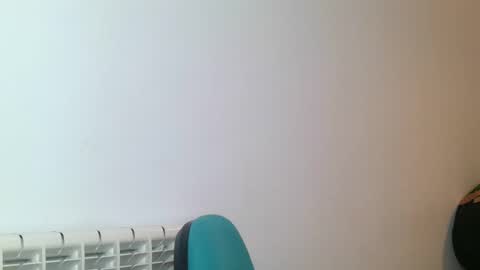 Snapshot of emmie_xxx chatting on 1, 10, 2025 emmie online show from 1, 10, 2025