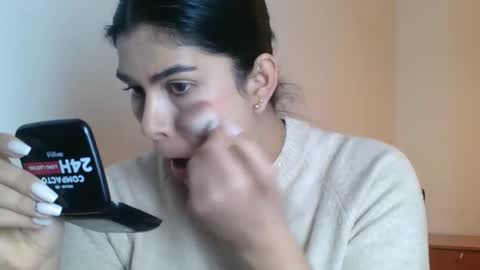 Snapshot of emmie_xxx chatting on 26, 11, 2025 emmie online show from 26, 11, 2025