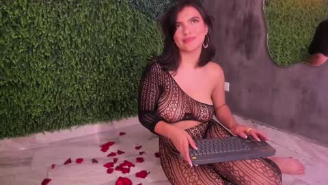 Emmiily online show from 12, 3, 2025