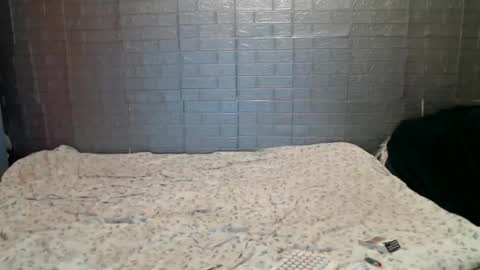 Emmily000 online show from 28, 3, 2026