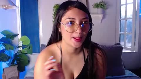Snapshot of emmily_jane chatting on 25, 7, 2026 EMMILY online show from 25, 7, 2026