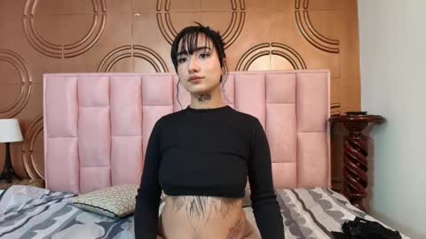 Emmily keller online show from 20, 9, 2025