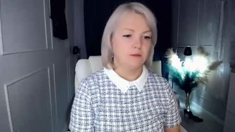 emmmam online show from 2, 11, 2025