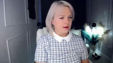 emmmam online show from 13, 11, 2025