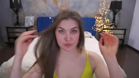Snapshot of emmycharm chatting on 15, 4, 2026 E M M Y online show from 15, 4, 2026