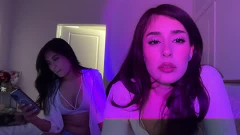 Snapshot of empressmonaa chatting on 6, 7, 2026 empressmonaa online show from 6, 7, 2026