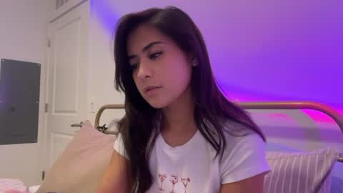 Snapshot of empressmonaa chatting on 11, 7, 2026 empressmonaa online show from 11, 7, 2026
