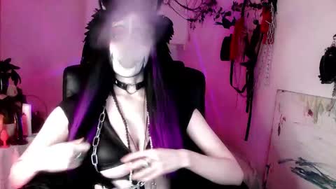 Morrigan online show from 12, 2, 2026