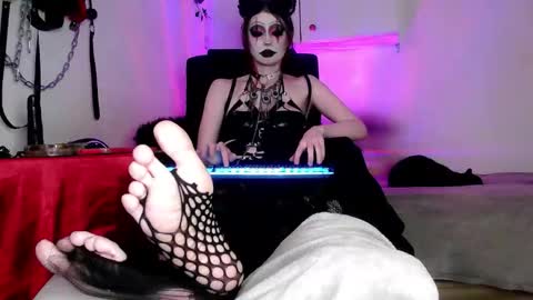 Morrigan online show from 28, 2, 2026