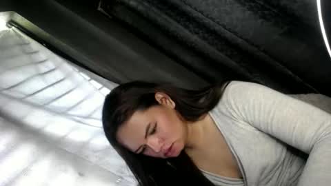 empressrheo online show from 12, 9, 2025