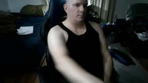 Snapshot of emsguy1 chatting on 1, 7, 2026 Matt online show from 1, 7, 2026