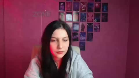 Snapshot of emxma chatting on 14, 11, 2025 Emma online show from 14, 11, 2025