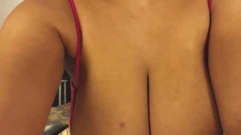 Emy online show from 3, 12, 2025