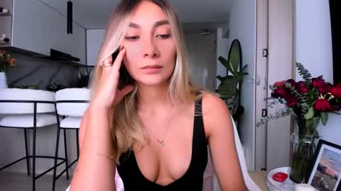 emyconneer online show from 18, 2, 2025