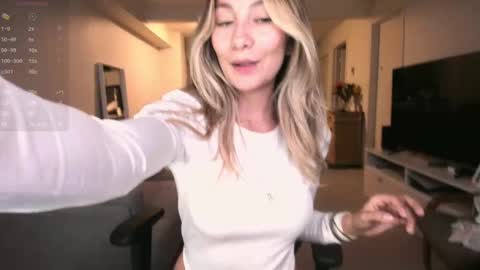 emyconneer online show from 20, 9, 2025