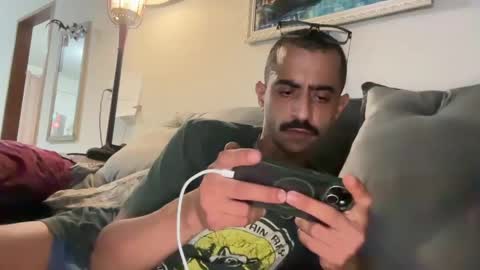 Snapshot of enjoythetrip chatting on 17, 5, 2026 Luke online show from 17, 5, 2026
