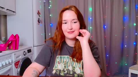 Snapshot of enorolve chatting on 17, 12, 2024 Horny Mary online show from 17, 12, 2024