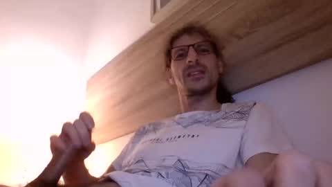 Snapshot of enri222 chatting on 25, 2, 2025 rineking online show from 25, 2, 2025