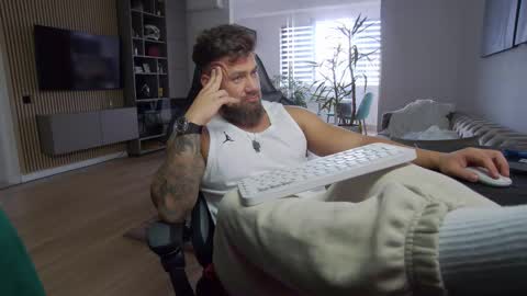 Erik online show from 10, 3, 2025