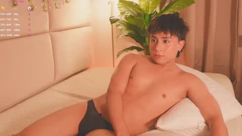 Snapshot of enyollbloss chatting on 24, 5, 2026 Call me Sweet online show from 24, 5, 2026