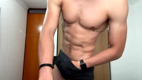 Snapshot of enzo_savage chatting on 21, 6, 2026 enzo_savage online show from 21, 6, 2026