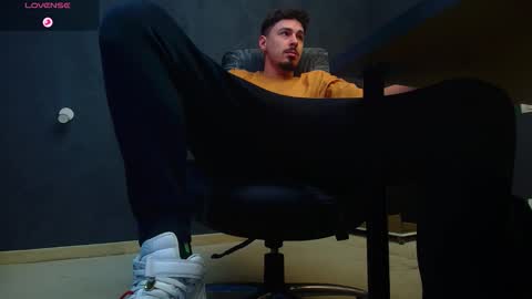 EnzoRace online show from 8, 10, 2025