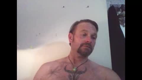 Snapshot of epictriggz chatting on 31, 3, 2026 slutcouple online show from 31, 3, 2026