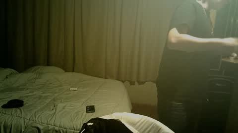 Snapshot of epizness chatting on 20, 2, 2025 Kris online show from 20, 2, 2025