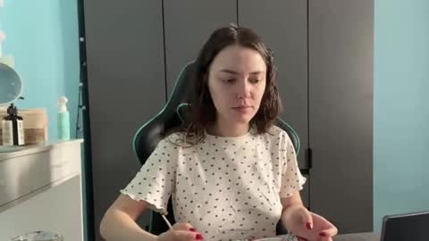 Lily online show from 18, 2, 2026