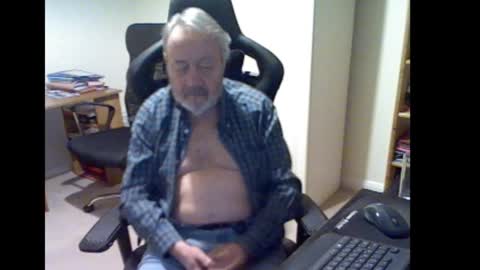 erasmus_d online show from 25, 11, 2025