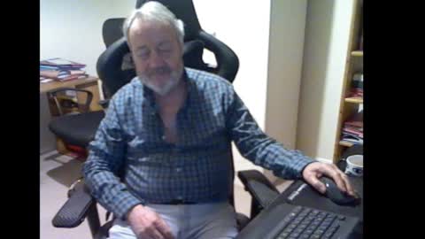 erasmus_d online show from 27, 2, 2026