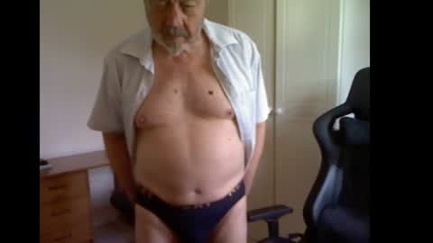 Snapshot of erasmus_d chatting on 7, 7, 2026 erasmus_d online show from 7, 7, 2026