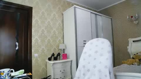 erencia online show from 19, 10, 2025