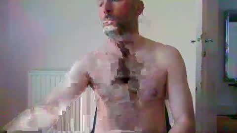 Snapshot of eric334418 chatting on 15, 6, 2026 eric334418 online show from 15, 6, 2026