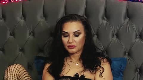 Erica online show from 27, 12, 2024