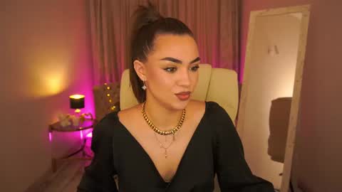 Snapshot of ericasin chatting on 1, 7, 2026 Erica online show from 1, 7, 2026
