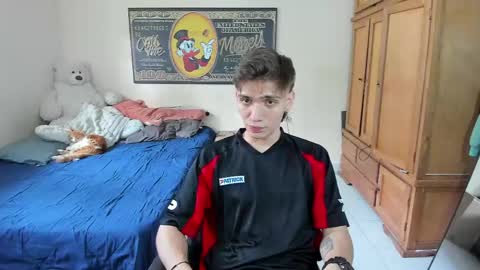 Snapshot of erick_de_rossee chatting on 12, 3, 2026 erick_de_rossee online show from 12, 3, 2026