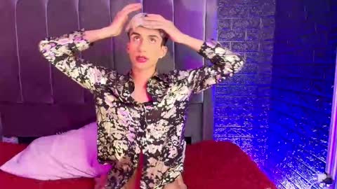 Snapshot of erick_velveth chatting on 17, 11, 2025 erick online show from 17, 11, 2025