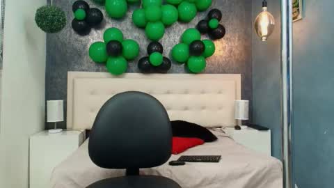   online show from 18, 3, 2026