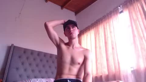 Snapshot of erik_rodriguez chatting on 16, 2, 2026 Erik rodriguez online show from 16, 2, 2026